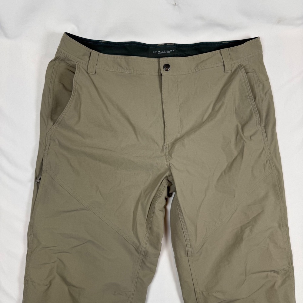 Columbia Omni-Shade Mens 42x30 Hiking Pants Khaki Tan Nylon Stretch Outdoor